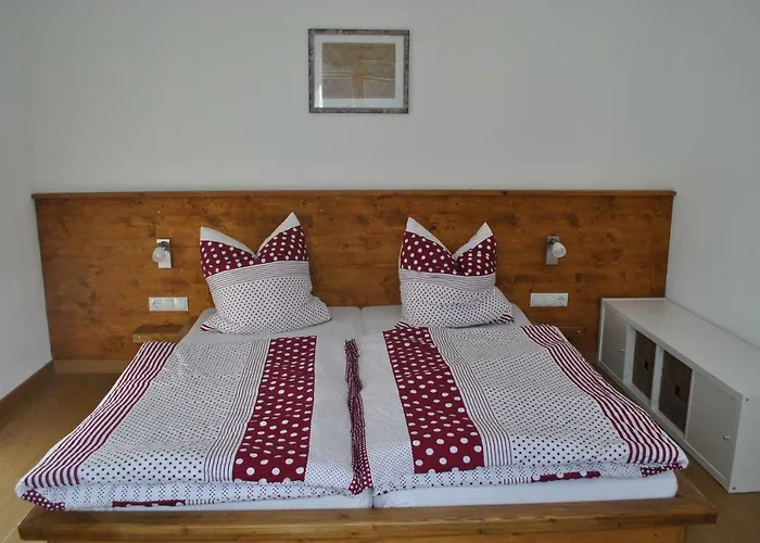 Chasa Chalur Apartment