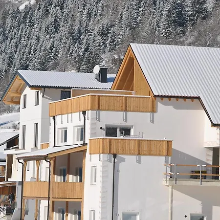 Chasa Chalur * Fließ