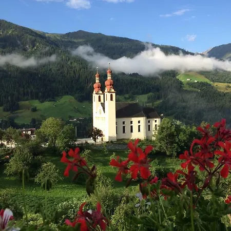 Chasa Chalur Appartement Fließ